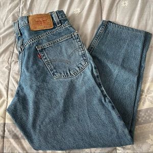 Vintage Levis 550 Medium Wash Jeans